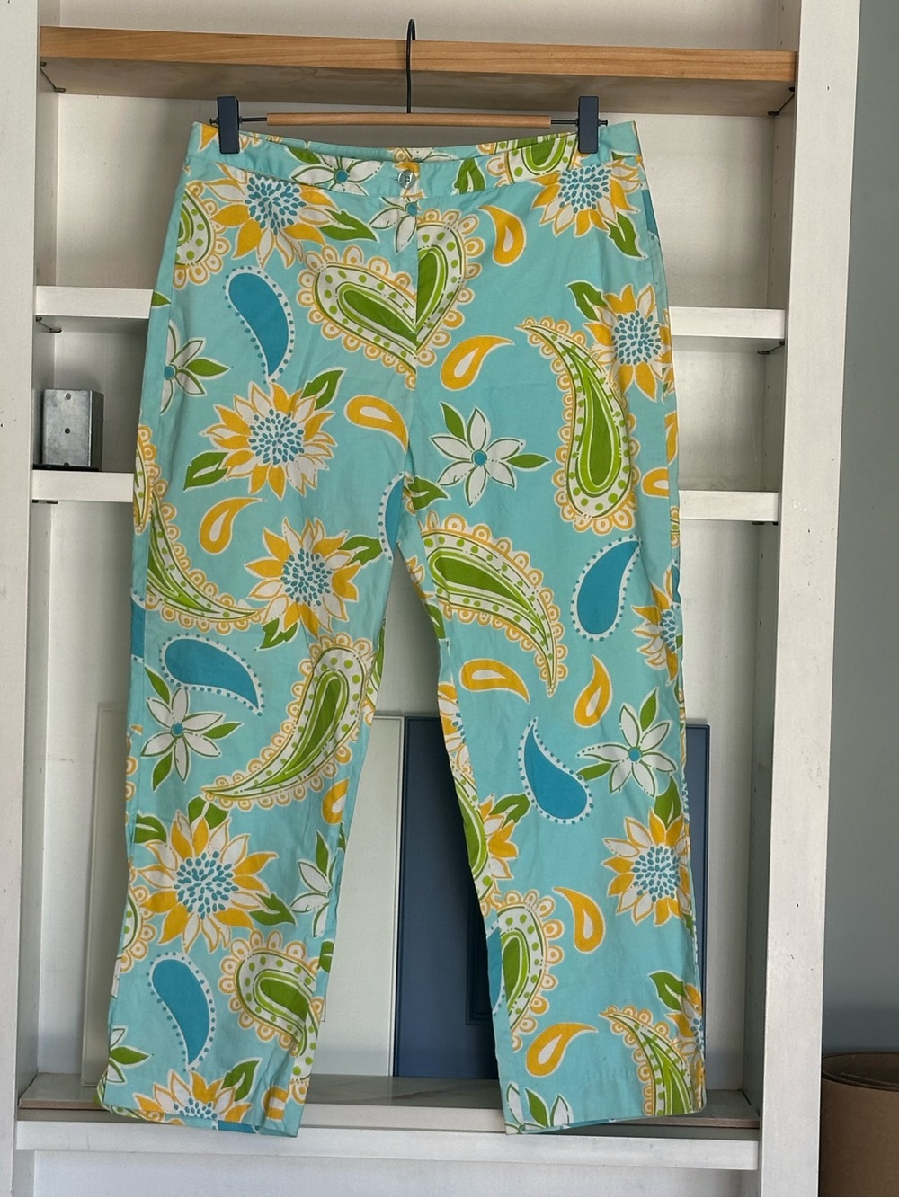 Lilly Pulitzer Sunflower Paisley capri pants Petal Pushers